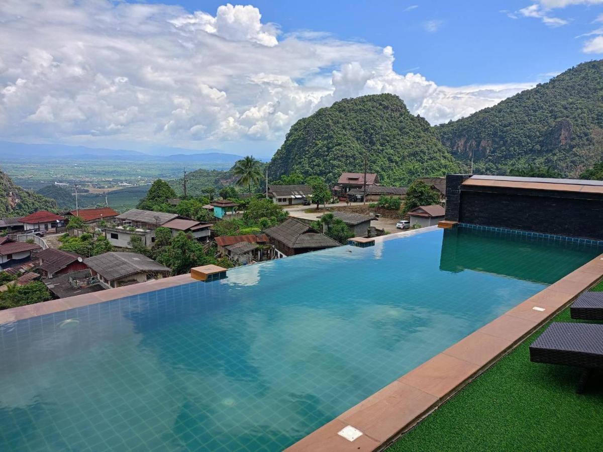 Oasis Phamee Bed and Breakfast Ban Pha Mi Buitenkant foto